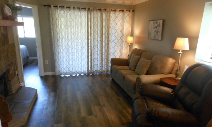 Gatlinburg Condo | Beautiful cozy condo located just minutes from all the excitement.
