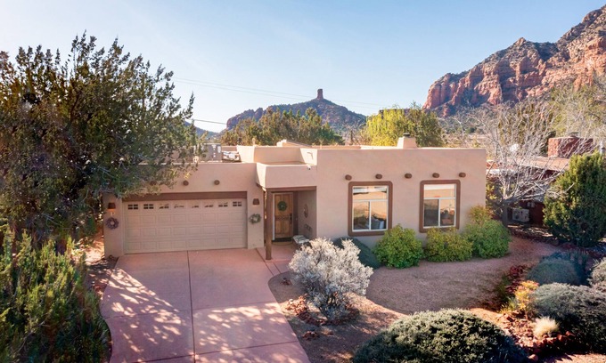 West Sedona House | Beautiful Custom Home Steps Away From Red Rock Trails With A Relaxing Hot Tub!
