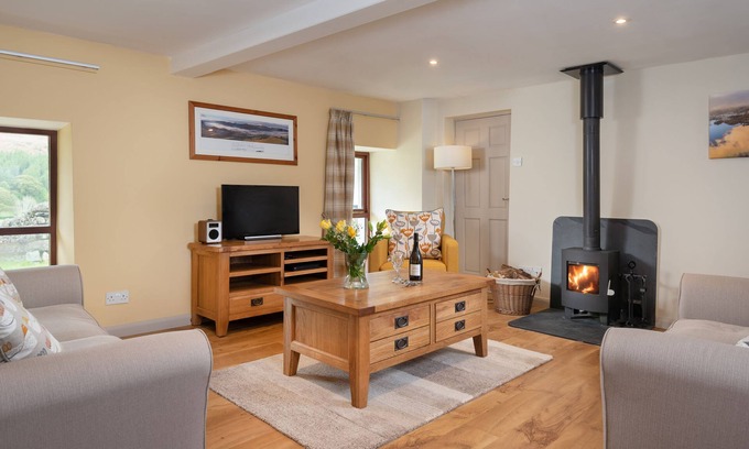 Keswick Cottage | Beautiful eco-self-catering farm cottage in a peaceful valley surrounded by dramatic Lakeland scener