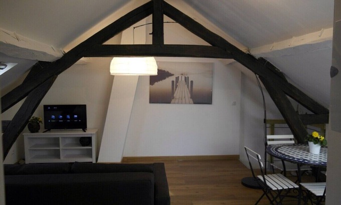 Nogent-l'Artaud Apartment | Beautiful F2 Nogent Train station on site