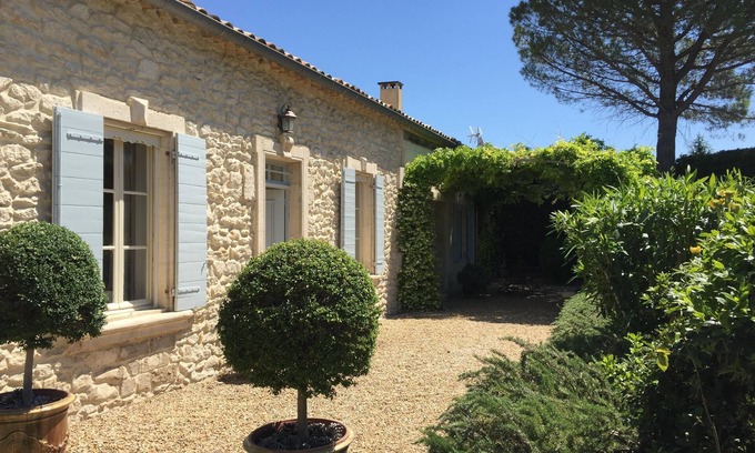 St.-Remy-de-Provence House | Beautiful Renovated Luxury Villa in St. Remy De Provence with pool and WIFI