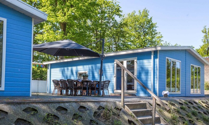 De Bult House | Beautiful house with sandy beach, near Giethoorn