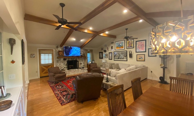 Oxford House | Beautiful home located minutes from the Square, Ole Miss, & Mtrade Park.