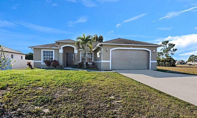 Mariner House | Beautiful home situated in a quiet neighborhood