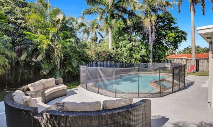 Lighthouse Point House | Beautiful Home w/Pool & Hot Tub, Grill, Near Beach