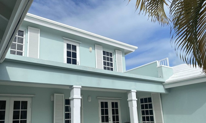 Lubbers Quarters Cay House | Beautiful Home with a Private dock