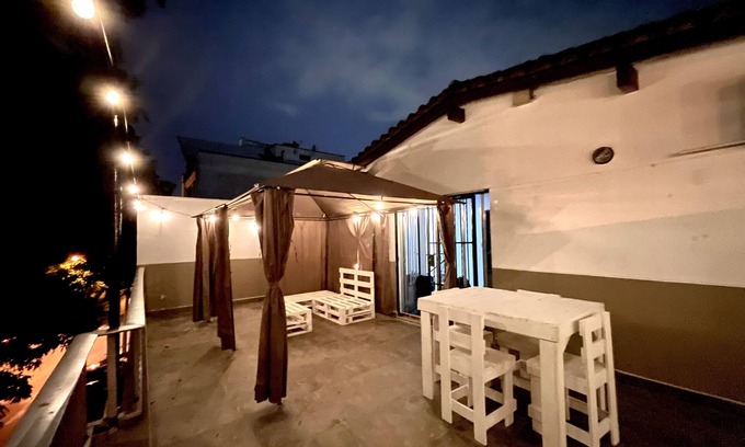 La Castellana House | Beautiful House with Jacuzzi in Medellin