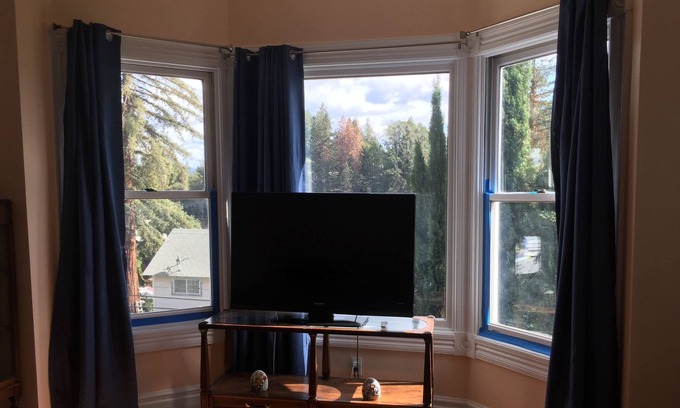 Colfax House | Beautiful in-law unit in downtown Colfax!