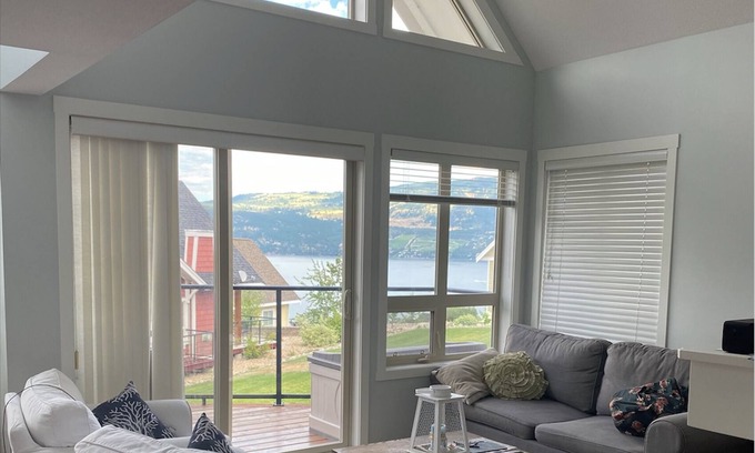 Central Okanagan House | Beautiful La Casa cottage