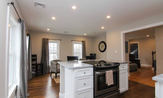 Wolfeboro Apartment | Beautiful Lake Winnipesaukee Getaway in Wolfeboro