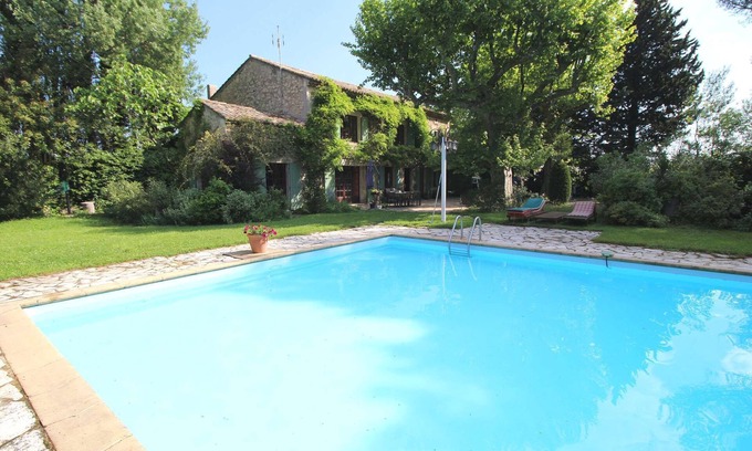 Noves House | Beautiful land house in Noves near Avignon, private pool, pets allowed (1).