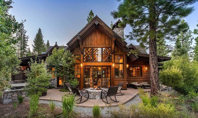 Truckee Cabin | Beautiful Martis Camp Family Home in Best Location!