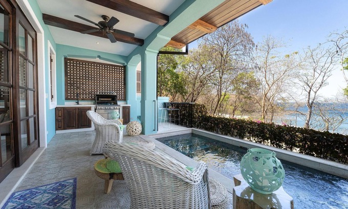 Las Catalinas House | Beautiful mediterranean beach front house with pool - At Las Catalinas