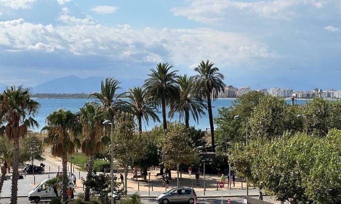 Roses Town Center Apartment | Beautiful modern flat sea view Roses AV-61