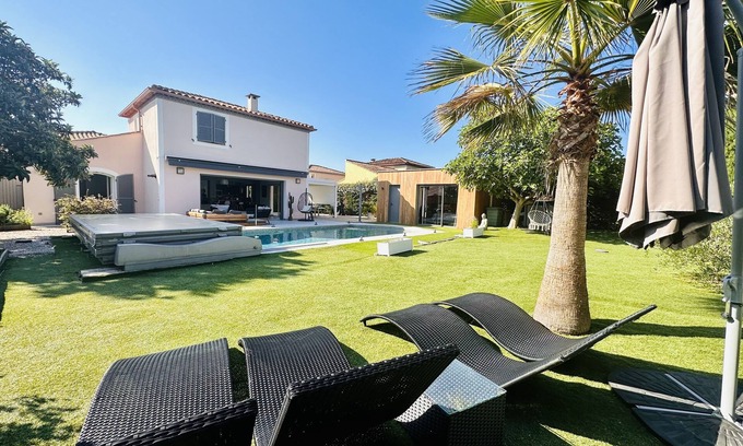Mougins Villa | Beautiful Neo provencal Villa with its private pool in a secured domain