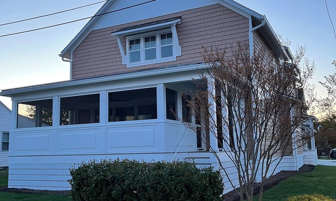 Lewes House | Beautiful new four bedroom home, just steps from Lewes Beach