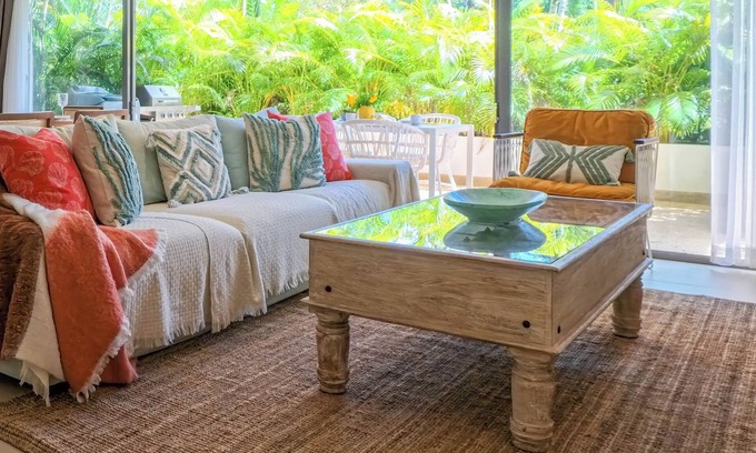 Laguna Apartment | BEAUTIFUL NEWLY RENOVATED 3BR apartment, 7 minutes from beach…