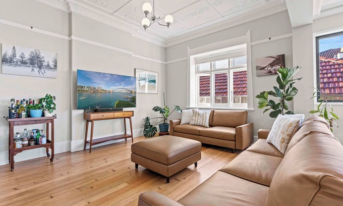 Coogee Apartment | Beautiful Newly Renovated Family Home in Coogee