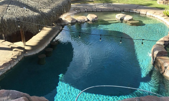 El Rancho House | Beautiful Oasis Centrally Located