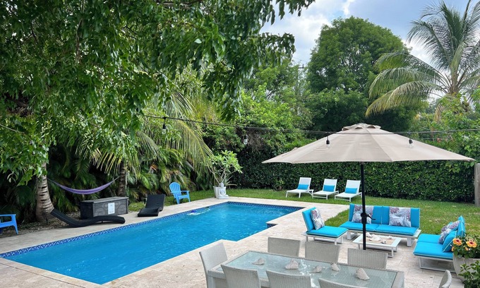 Ludlam House | Beautiful Oasis with large pool coconut grove