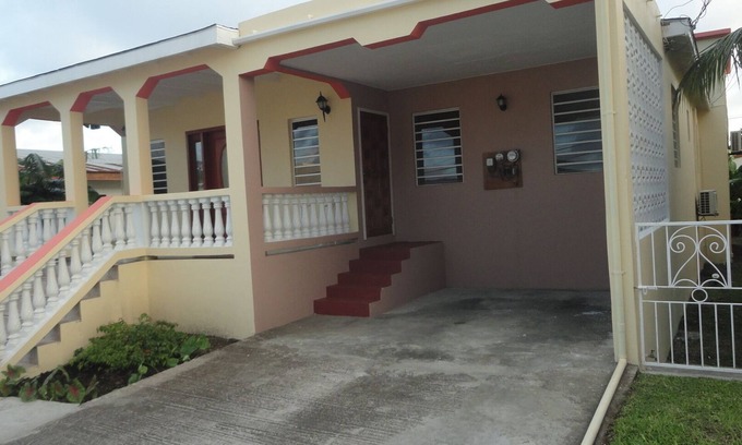 Saint Kitts and Nevis Apartment | Beautiful One Of A Kind Mountain Views Apartment