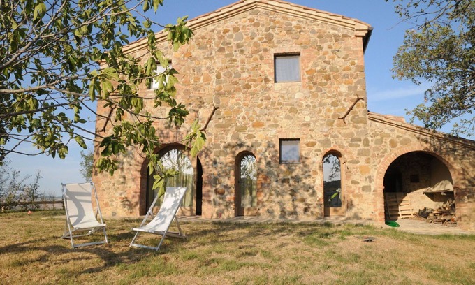 Castiglione d'Orcia Villa | Beautiful private villa with A/C, WIFI, private pool and panoramic view, close to Montalcino