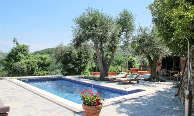 Boscomare House | Beautiful private villa for 4 guests with private pool, A/C, TV, patio and panoramic view