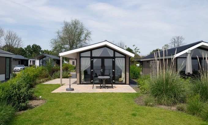 Bovenkarspel House | Beautiful private villa for 4 guests with WIFI, TV and terrace