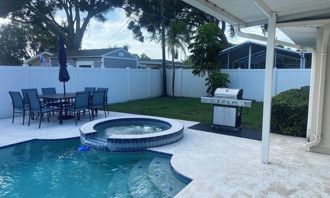 Largo House | Beautiful Private Pool, Close to Award Winning Beaches