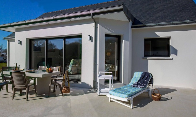 Beg-Meil House | Beautiful private villa for 4 guests with WIFI, TV, terrace and pets allowed