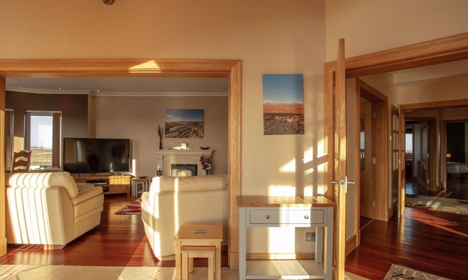 Aisgernis House | Beautiful private villa for 17 guests with WIFI, hot tub, TV, patio and panoramic view