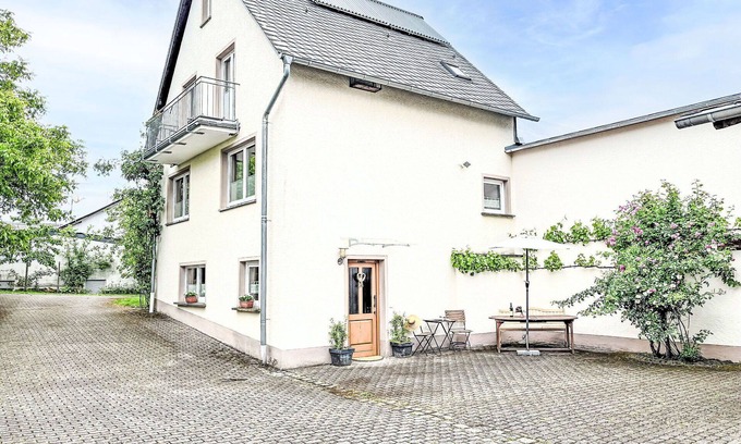 Manderscheid House | Beautiful private villa for 6 guests with WIFI, TV and terrace