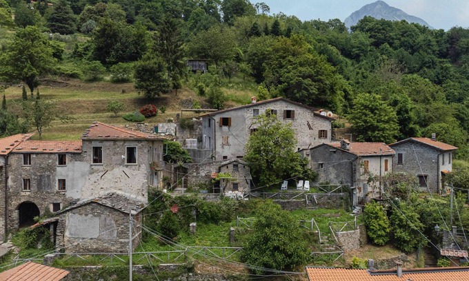 Stazzema House | Beautiful private villa for 12 people with WIFI, TV and patio