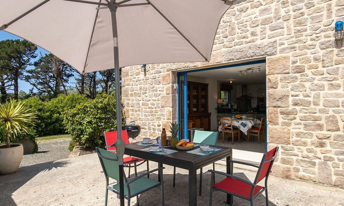 Pleumeur-Bodou House | Beautiful private villa for 4 people with WIFI, TV, terrace and pets allowed