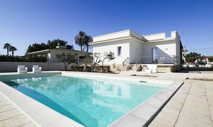 Marsala Villa | Beautiful private villa for 6 people with private pool, A/C, WIFI, TV and terrace
