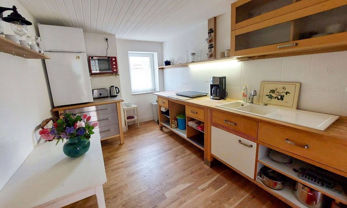 Falkenhain Villa | Beautiful private villa for 3 guests with WIFI, TV and terrace