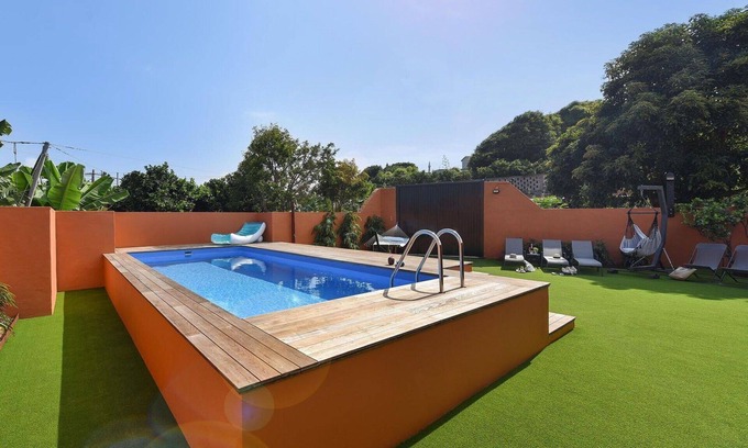 Arucas House | Beautiful private villa for 10 people with private pool, WIFI, TV and patio