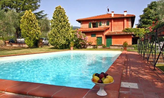 Reggello Villa | Beautiful private villa for 12 people with private pool, WIFI, pets allowed and panoramic view