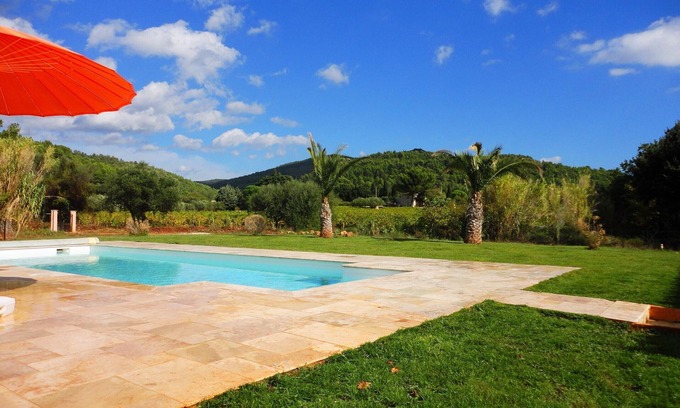 Cuers Villa | Beautiful property with swimming pool and exceptional views
