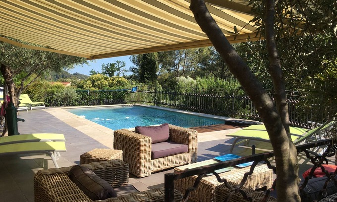 Belgentier House | Beautiful Provencal villa with infinity pool