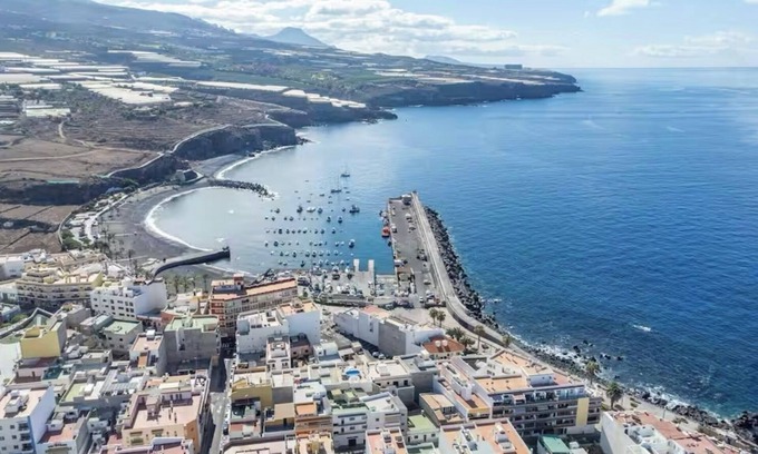 Playa San Juan Apartment | Beautiful renovated apartment a stone's throw from the sea - Casa Terraza