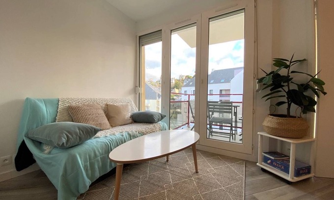 Perros-Guirec Apartment | Beautiful renovated apartment 20m from the beach of Trestraou in PERROS-GUIREC