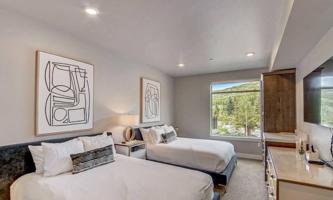 Park City Apartment | Beautiful resort studio with incredible amenities and shuttle service