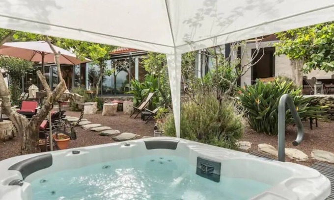 Arucas House | Beautiful Rural House Finca Doñana Ideal Families and Couples (Children 0-12 Free)
