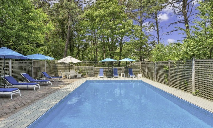 Shinnecock Hills House | Beautiful Southampton Home, Open Layout, Private Pool, Close to Town,.