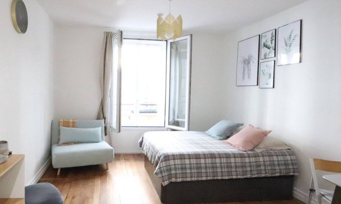 Champs-Elysees Apartment | Beautiful studio near the Champs Elysées