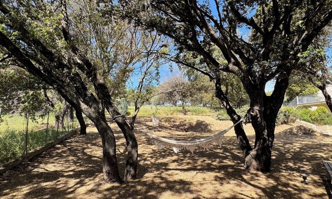 Serra-di-Ferro Apartment | Beautiful T3 for 4/5 people 5 minutes from the beach