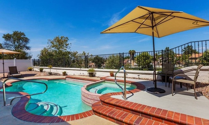 Temecula House | Beautiful Temecula Single Story Pool/Spa Home.