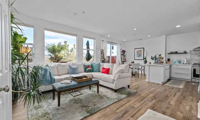 Calavera Hills House | Beautiful townhouse in Carlsbad less then 10 min away from the beach