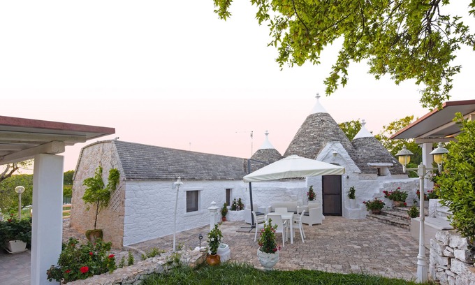 Cisternino House | BEAUTIFUL TRULLI IN VALLE D'ITRIA WITH WIFI